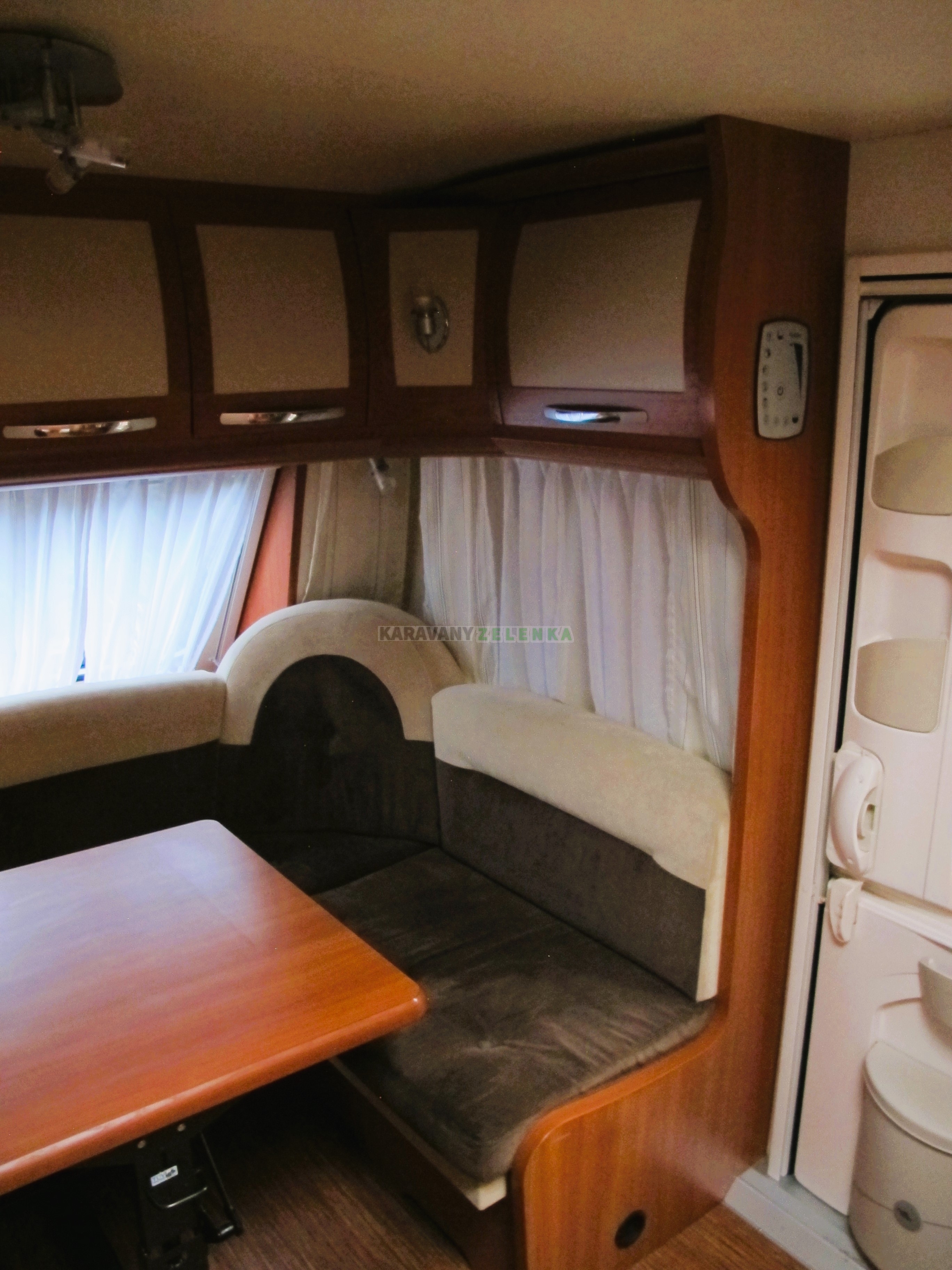 Karavan HOBBY 560 WLU Karavany Zelenka Pečky 602 692 885