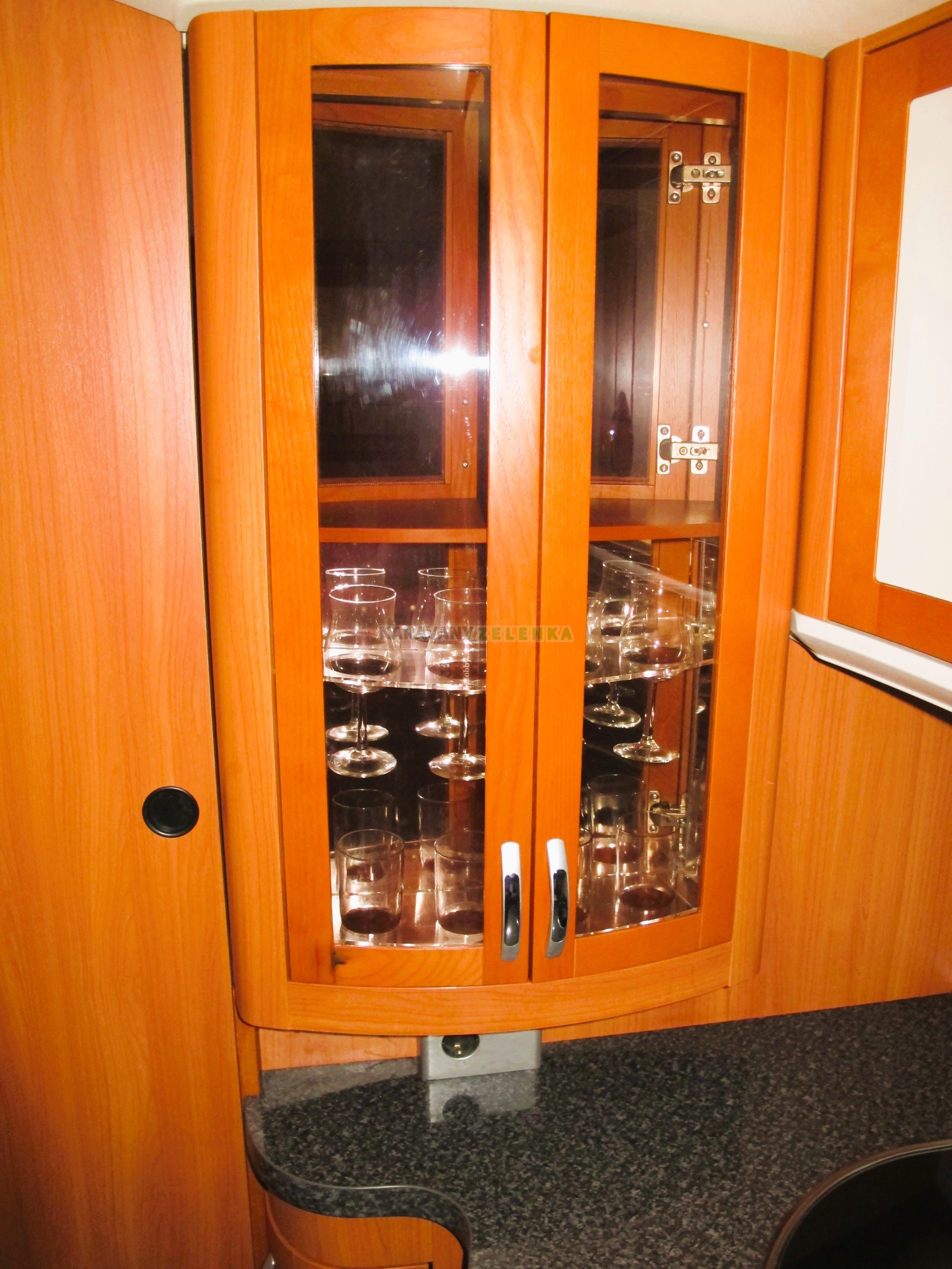 Karavan HOBBY 560 WLU Karavany Zelenka Pečky 602 692 885