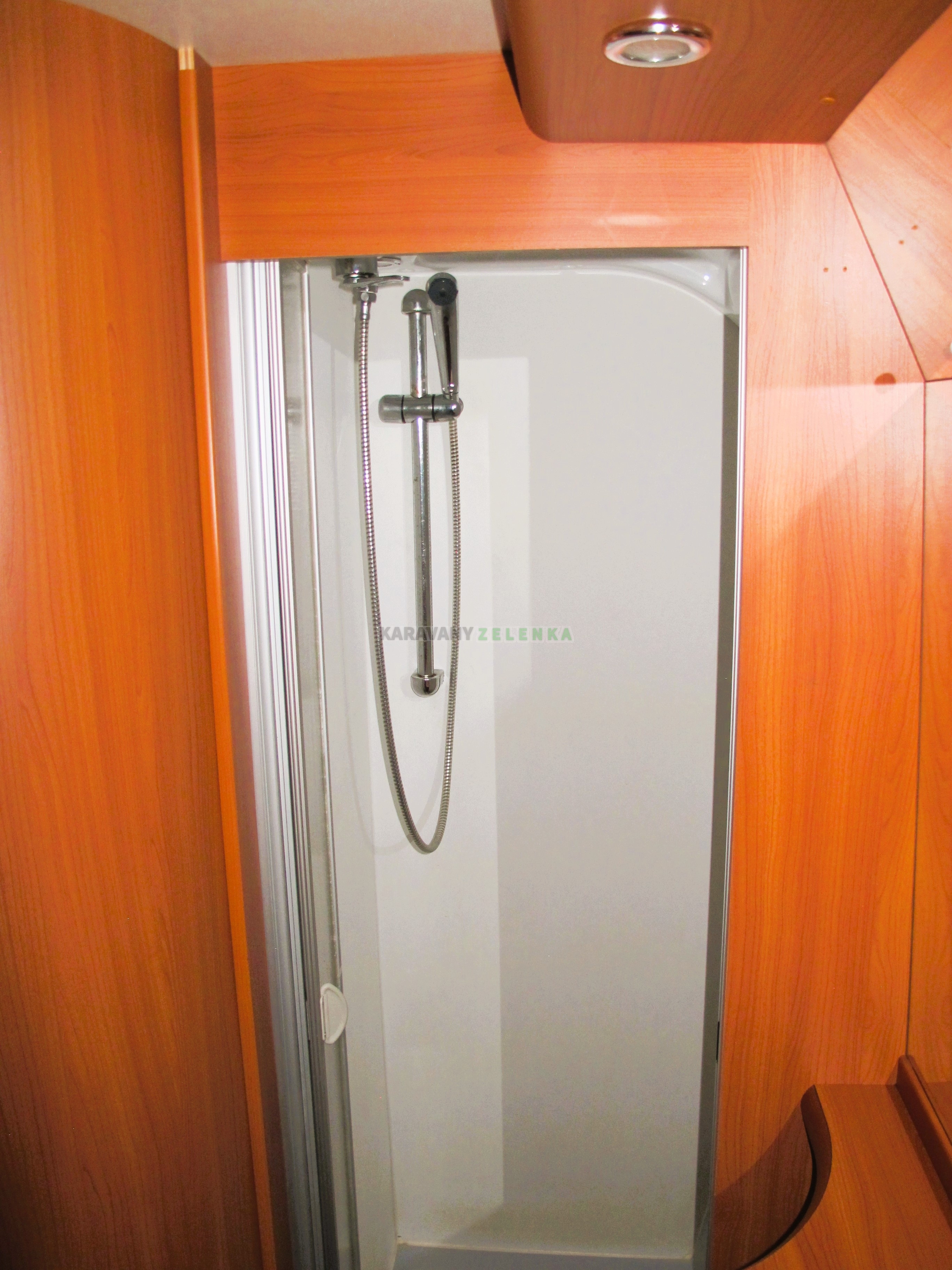 Karavan HOBBY 560 WLU Karavany Zelenka Pečky 602 692 885