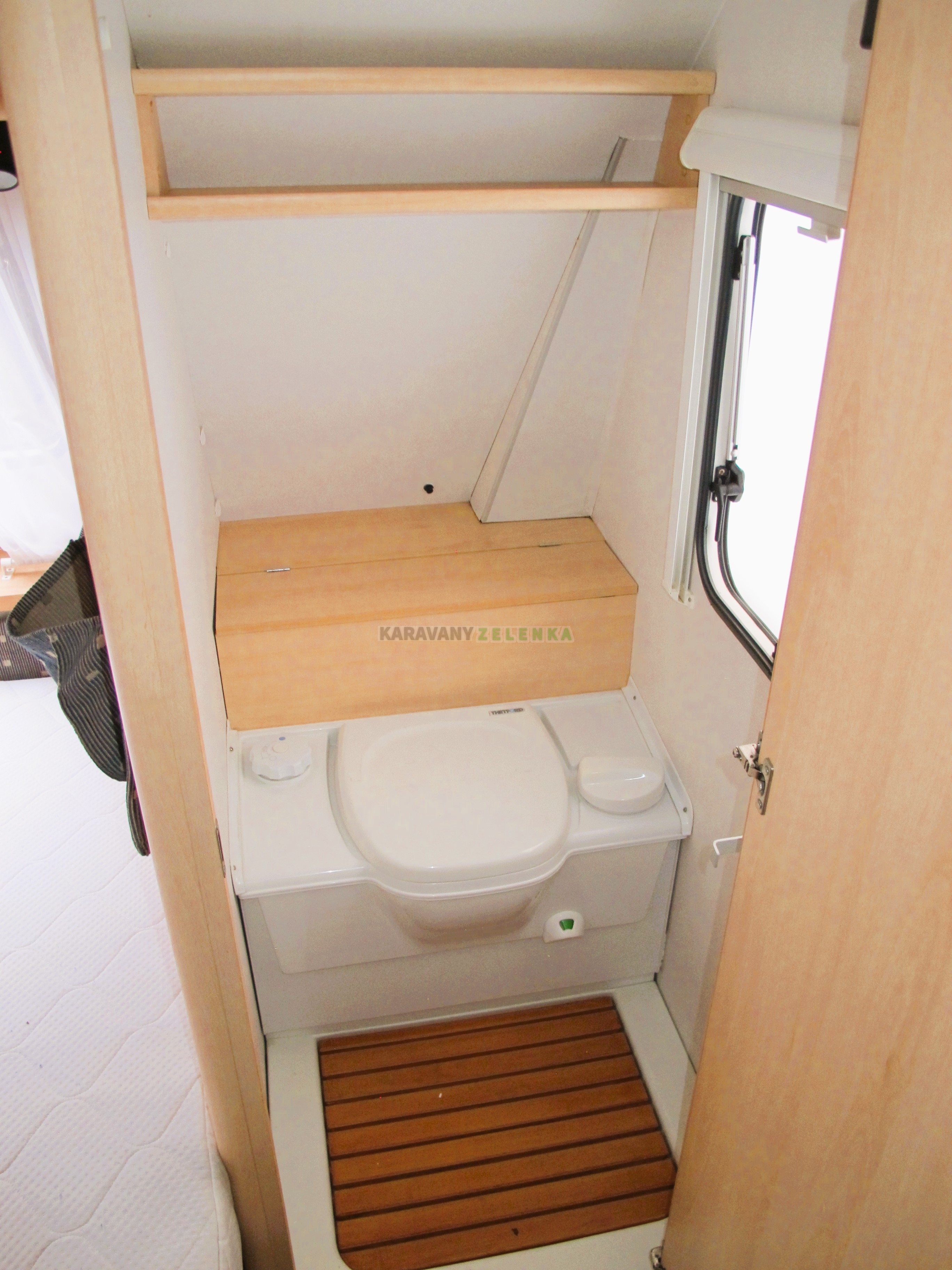 Karavan CHATEAU 390 CALISTA Karavany Zelenka Pečky 602 692 885