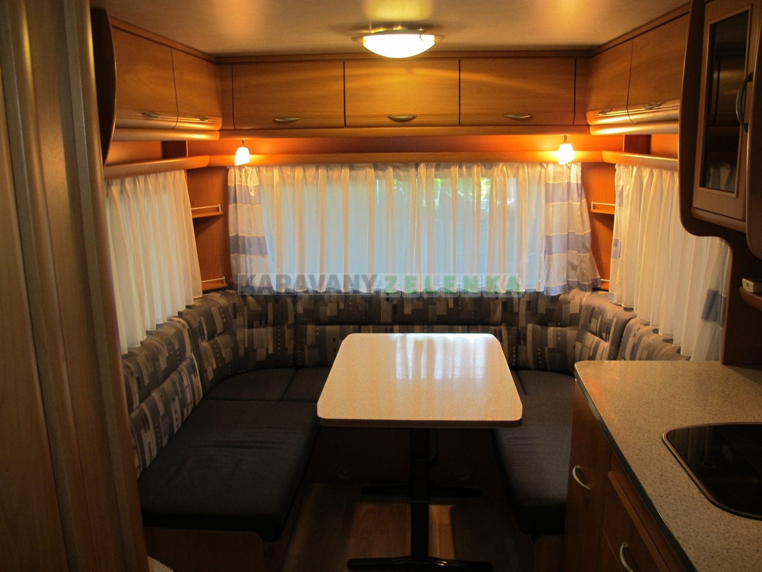 Karavan WILK 530 S4 Karavany Zelenka Pečky 602 692 885