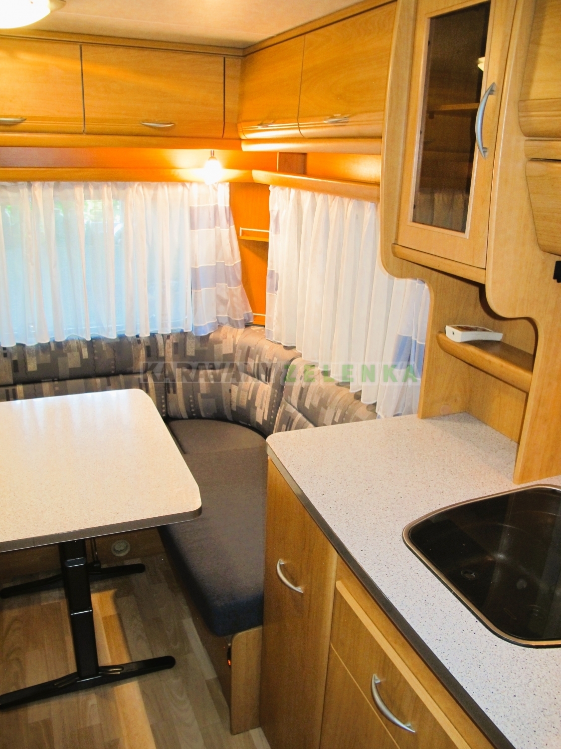 Karavan WILK 530 S4 Karavany Zelenka Pečky 602 692 885